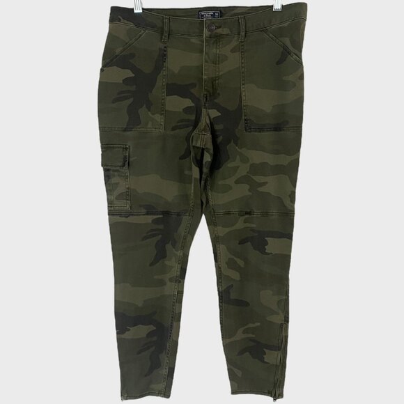 Abercrombie & Fitch Cargo Skinny Ankle-Zip Pants Women's Size 30 Green Camo - Picture 1 of 9